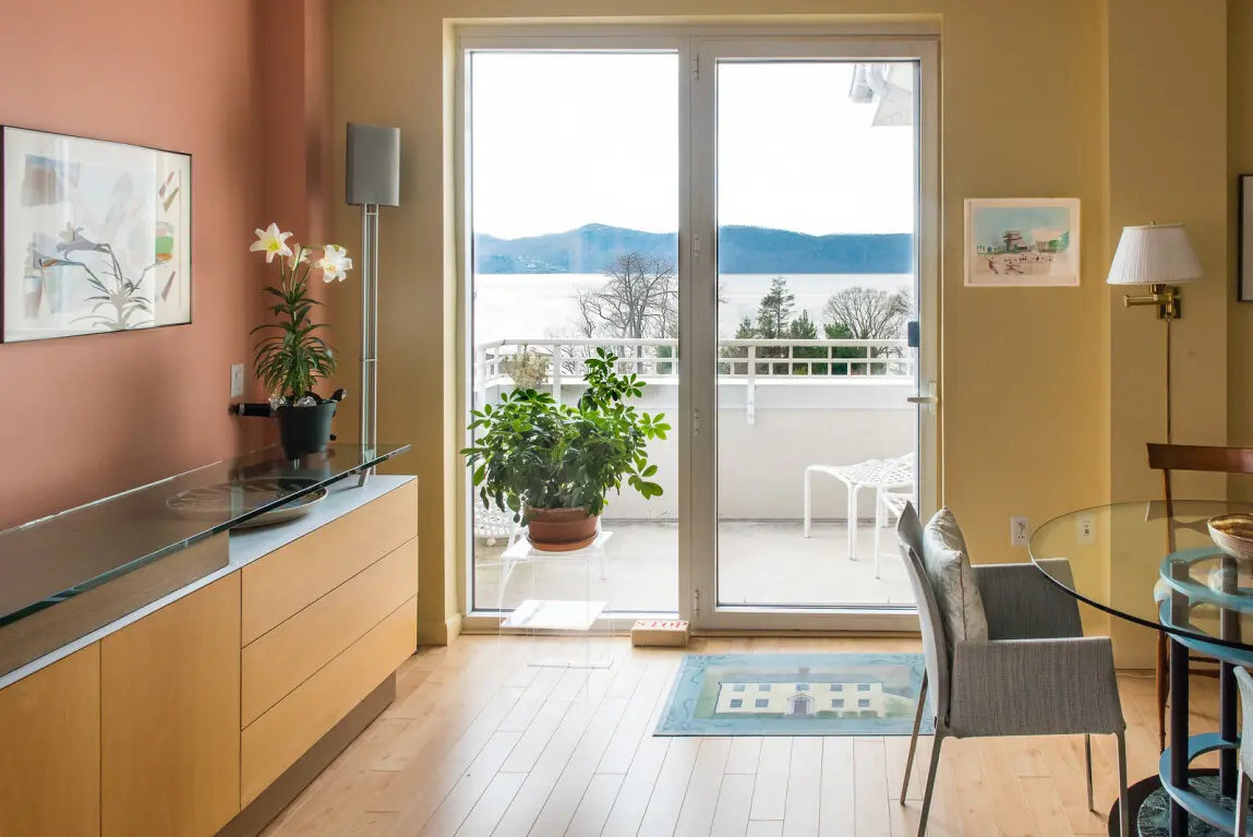 https://www.kendal.org/wp-content/uploads/2024/05/kohud-apartment-view.jpg 1149w, https://www.kendal.org/wp-content/uploads/2024/05/kohud-apartment-view-612x409.jpg 612w, https://www.kendal.org/wp-content/uploads/2024/05/kohud-apartment-view-1024x684.jpg 1024w, https://www.kendal.org/wp-content/uploads/2024/05/kohud-apartment-view-768x513.jpg 768w, https://www.kendal.org/wp-content/uploads/2024/05/kohud-apartment-view-749x500.jpg 749w, https://www.kendal.org/wp-content/uploads/2024/05/kohud-apartment-view-393x262.jpg 393w