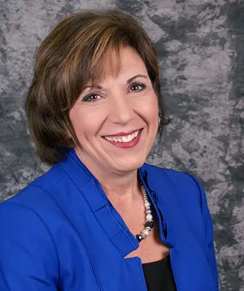 Lynne Giacobbe