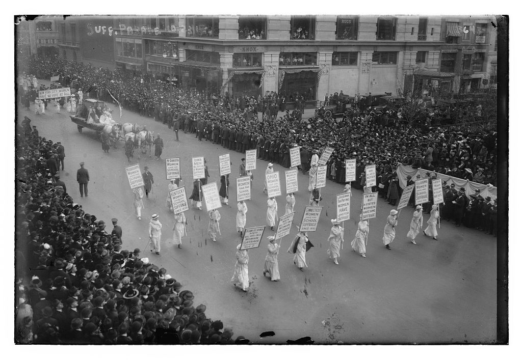 Suffragettes March for social equality