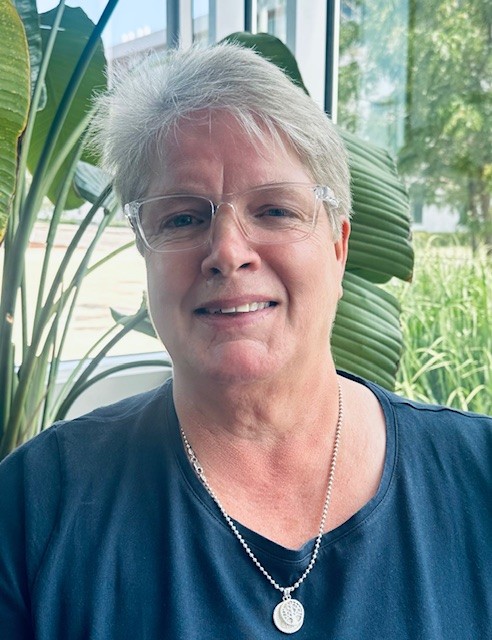 Deb McCardell
